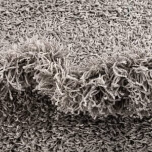 Detail image of  3' 3 x 5' 3 Comfort Solid Shag Rug