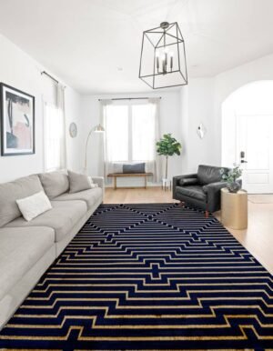 Detail image of  6' x 9' Vogue Geo Rug